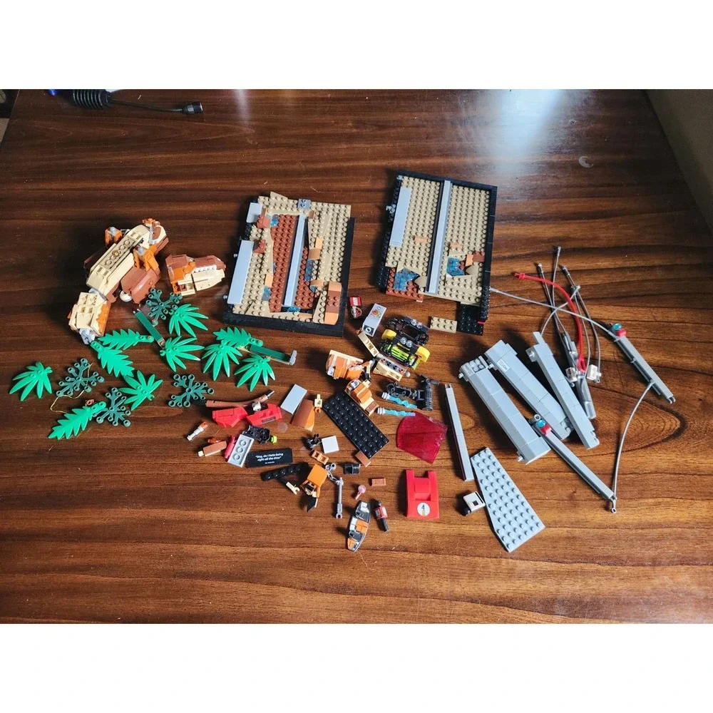 LEGO Jurassic Park: T. rex Breakout (Set 76956) pieces Unsure if complete